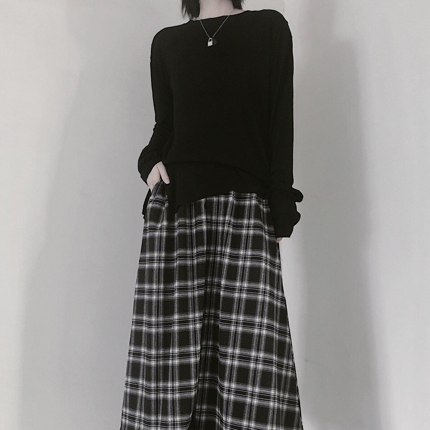 Effortlessly Elegant Top with a Timeless Design
