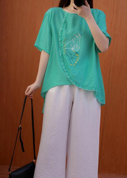 Sophisticated Blouse with a Clean Classic Look