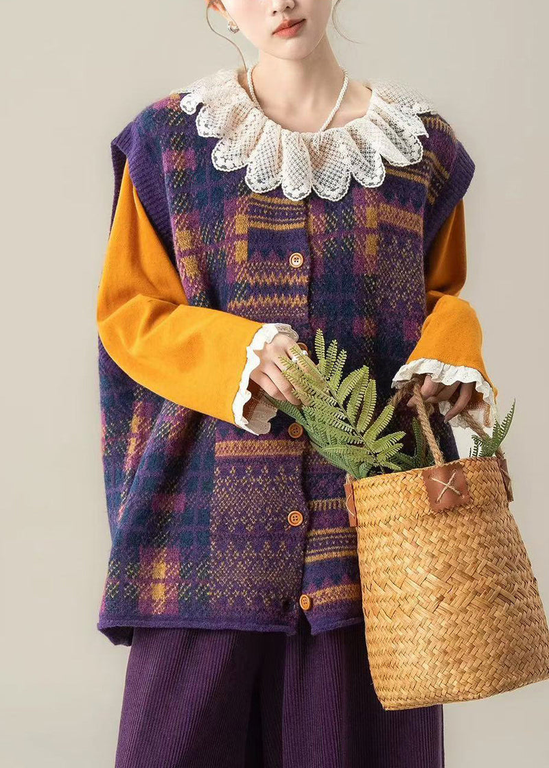 Well Tailored Coat with a Graceful Silhouette