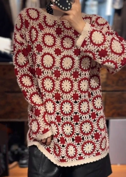 Classic Vintage Sweater with a Flattering Fit