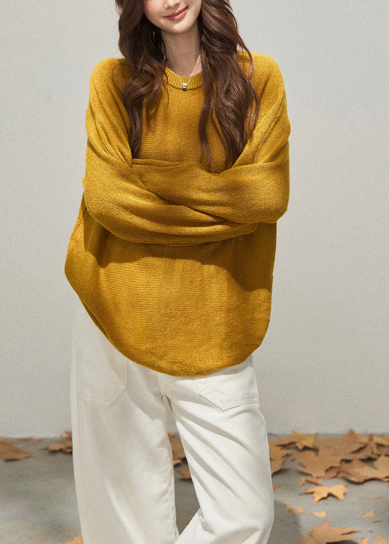 Classic Vintage Sweater with a Flattering Fit