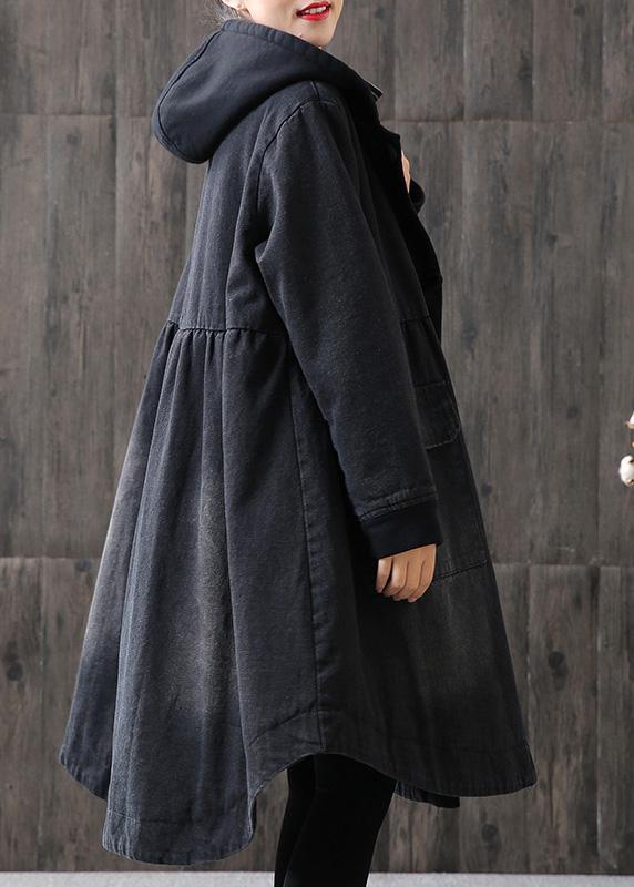Effortlessly Elegant Coat with a Timeless Design