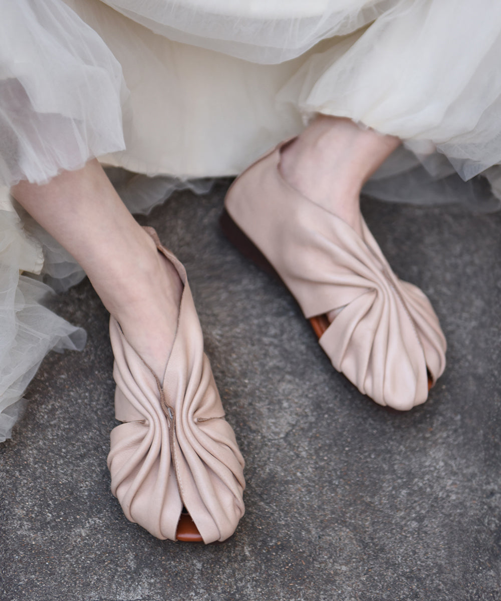 Graceful Orthopedic Sandals for Modern Look