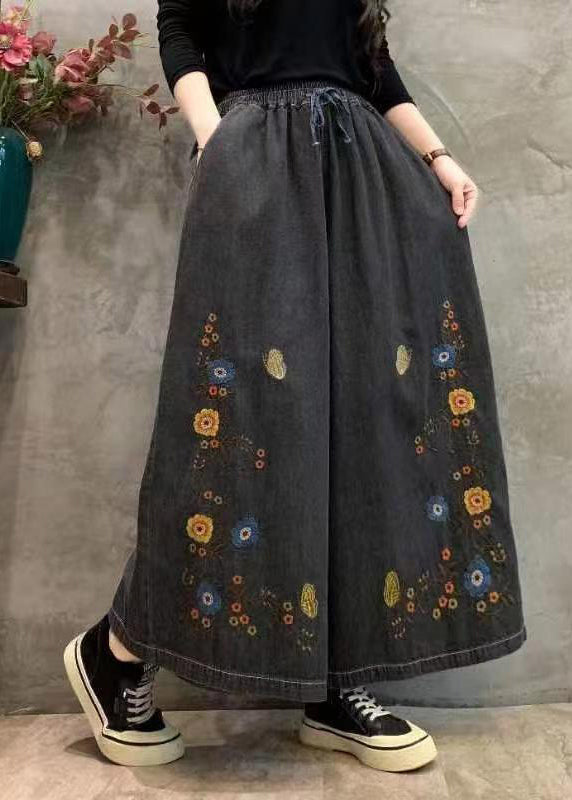 A Vintage Style Pants with Delicate Timeless Details