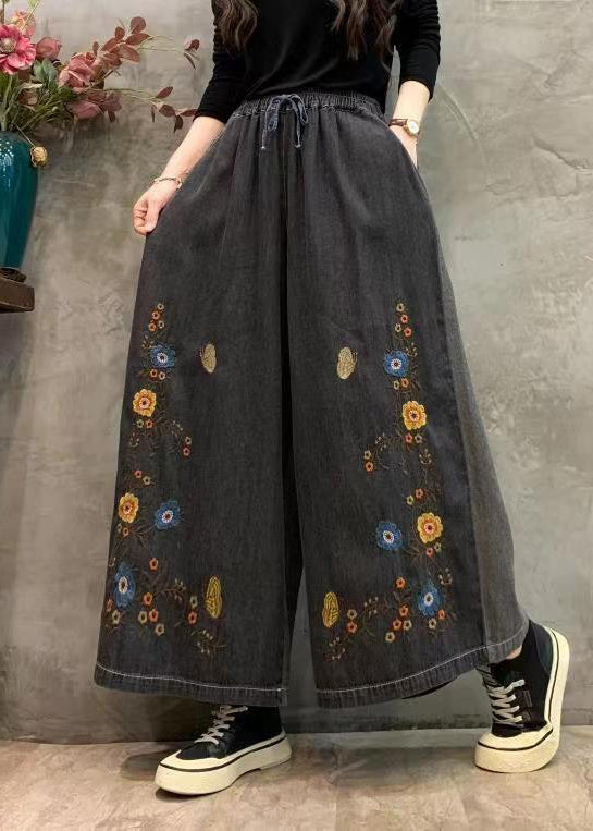 A Vintage Style Pants with Delicate Timeless Details