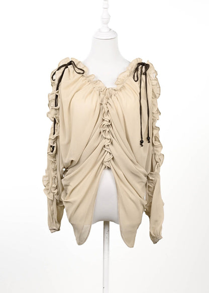 Effortlessly Elegant Top with a Timeless Design
