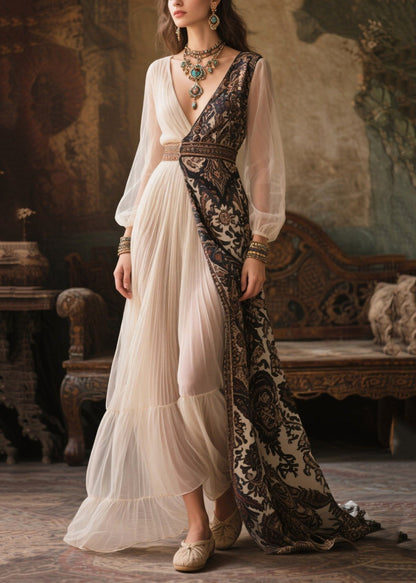 Beautifully Crafted Dress in a Classic Style