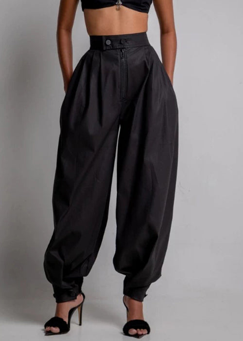 Beautifully Finished Pants in a Timeless Design
