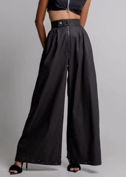 Beautifully Finished Pants in a Timeless Design