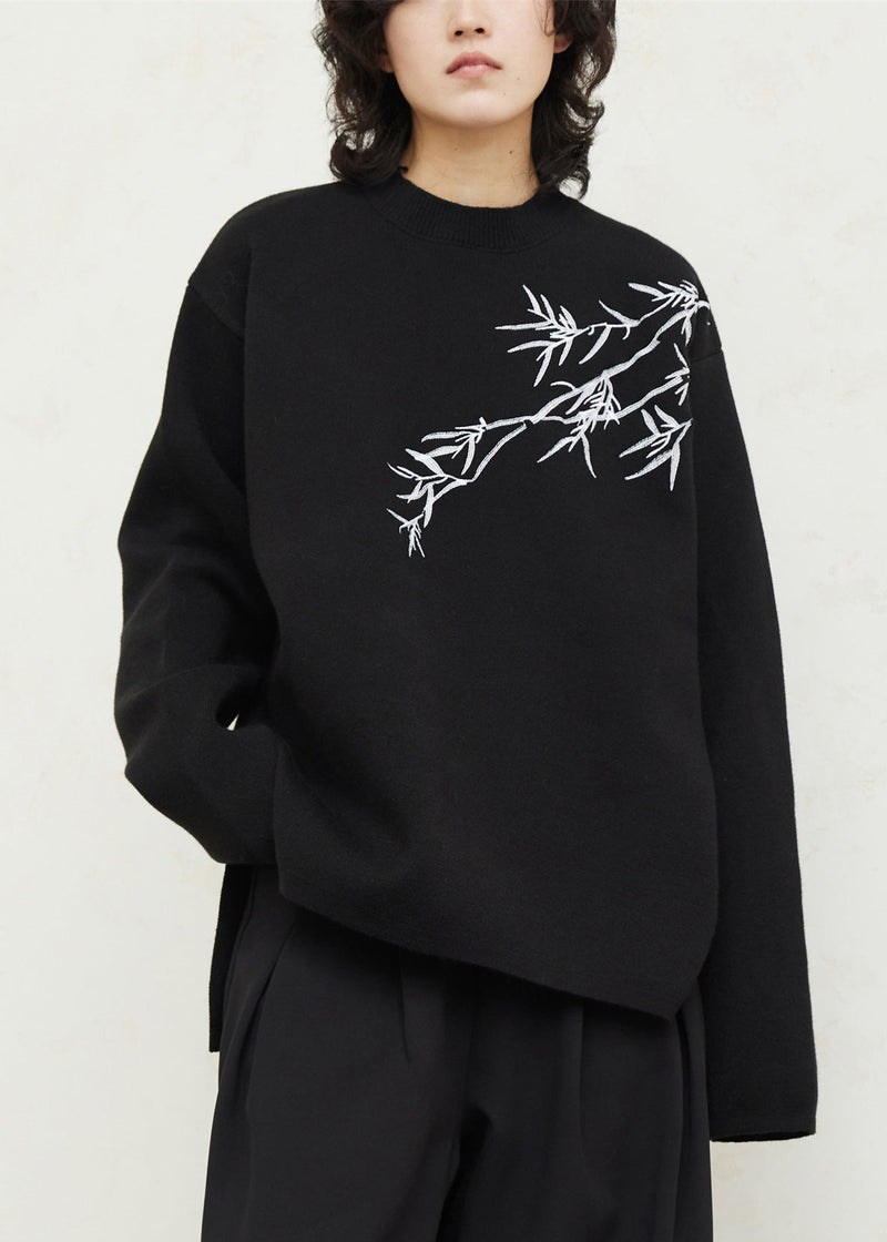 Polished Sweater with an Effortless Classic Look