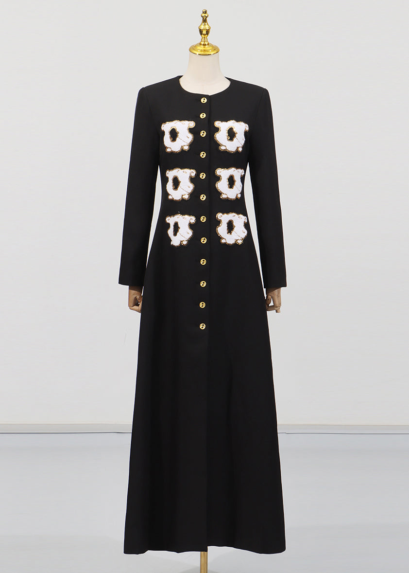 Classic Vintage Coat with a Flattering Fit