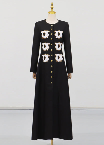 Classic Vintage Coat with a Flattering Fit