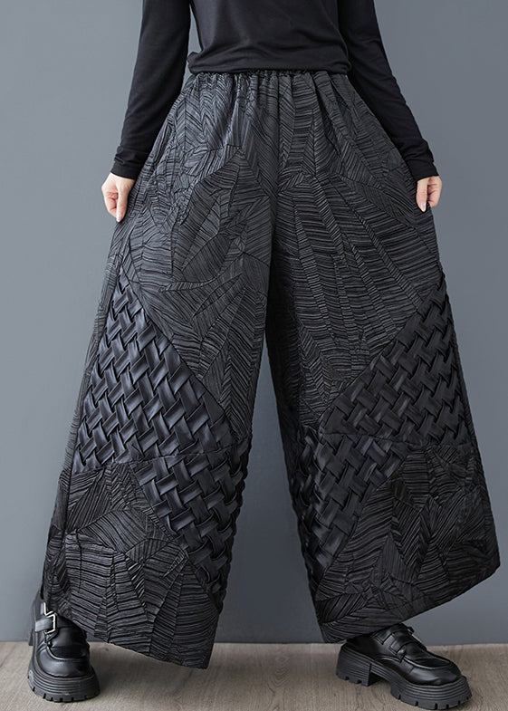 Well Tailored Pants with a Graceful Silhouette