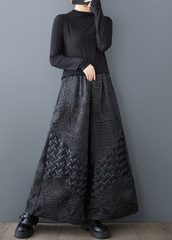 Well Tailored Pants with a Graceful Silhouette