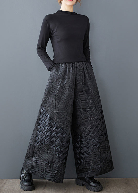 Well Tailored Pants with a Graceful Silhouette
