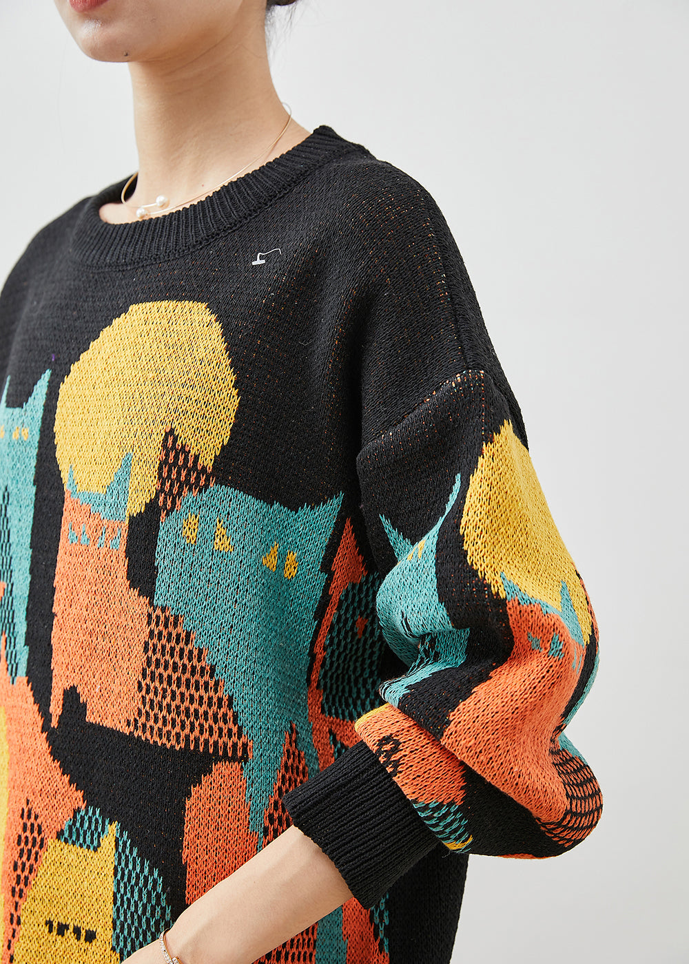 Gracefully Styled Sweater for Any Occasion