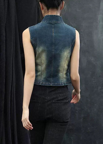 Beautifully Crafted Coat in a Classic Style