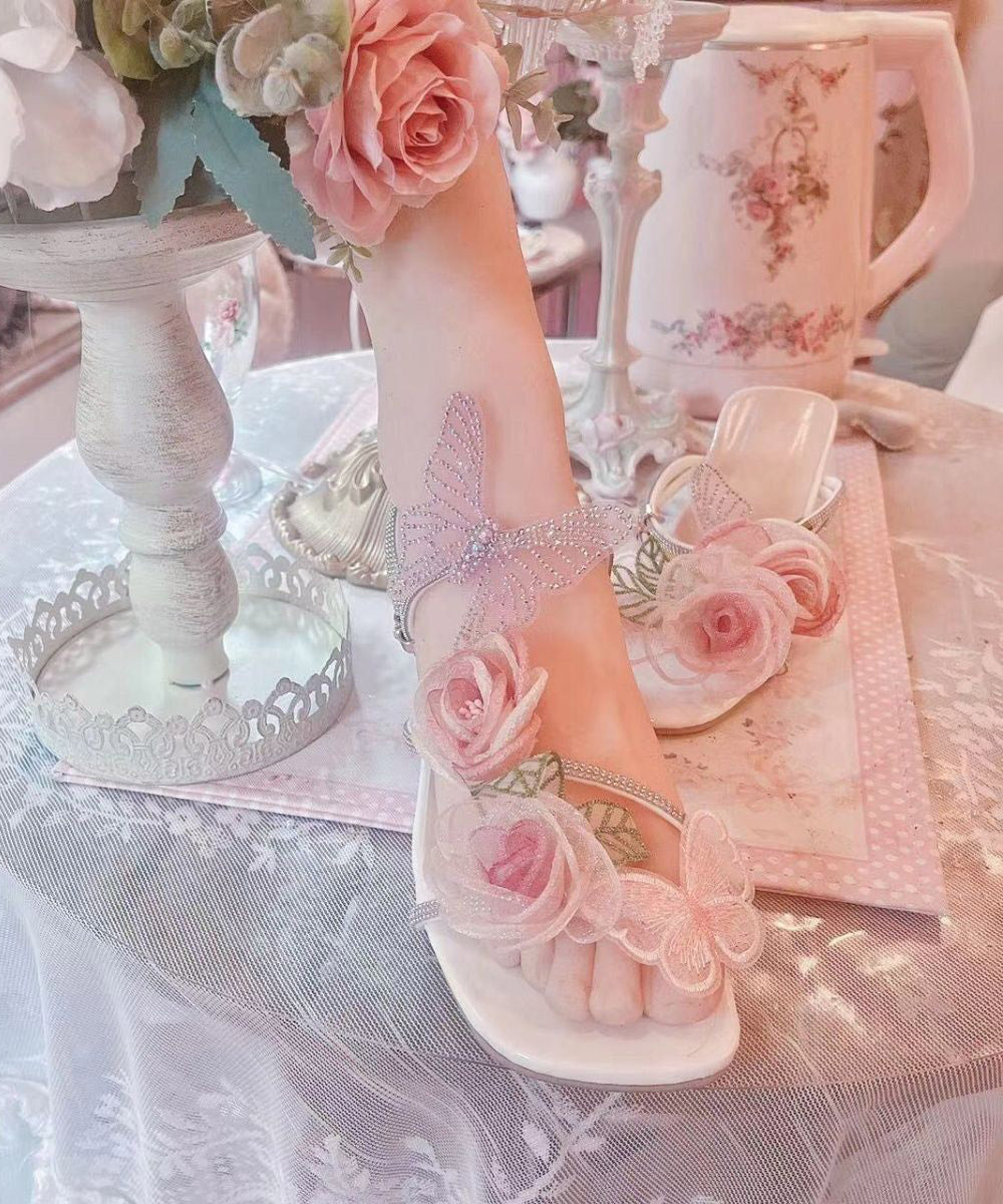 Graceful Orthopedic Sandals for Modern Look