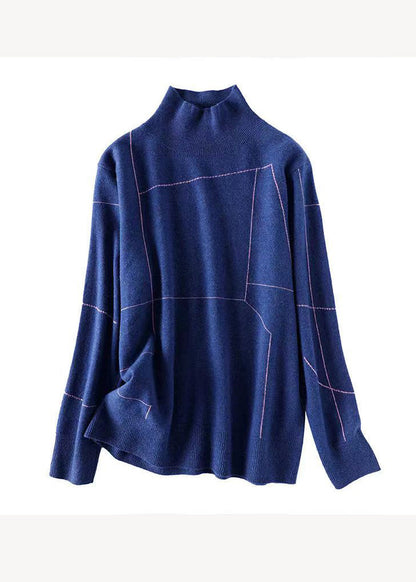Well Tailored Sweater with a Graceful Silhouette