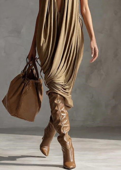 Effortlessly Elegant Dress with a Timeless Design