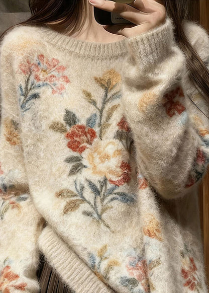 Sophisticated Pullover with a Clean Classic Look