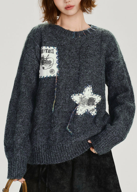 Classic Vintage Sweater with a Flattering Fit