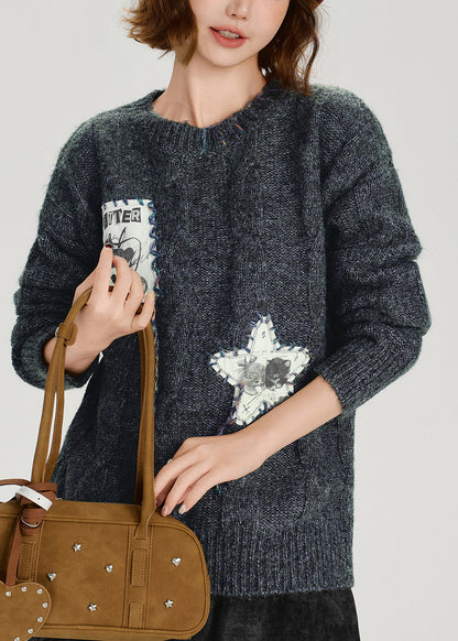 Classic Vintage Sweater with a Flattering Fit