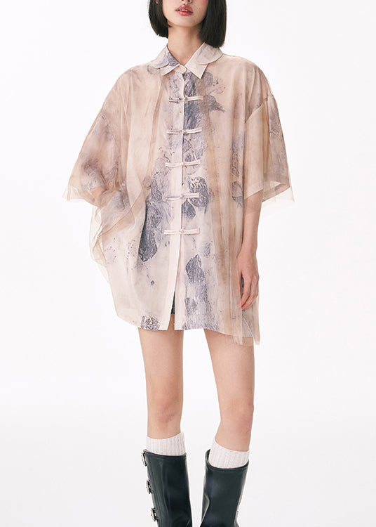 Classic Vintage Shirt with a Flattering Fit