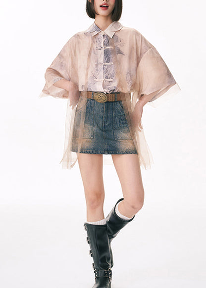 Classic Vintage Shirt with a Flattering Fit