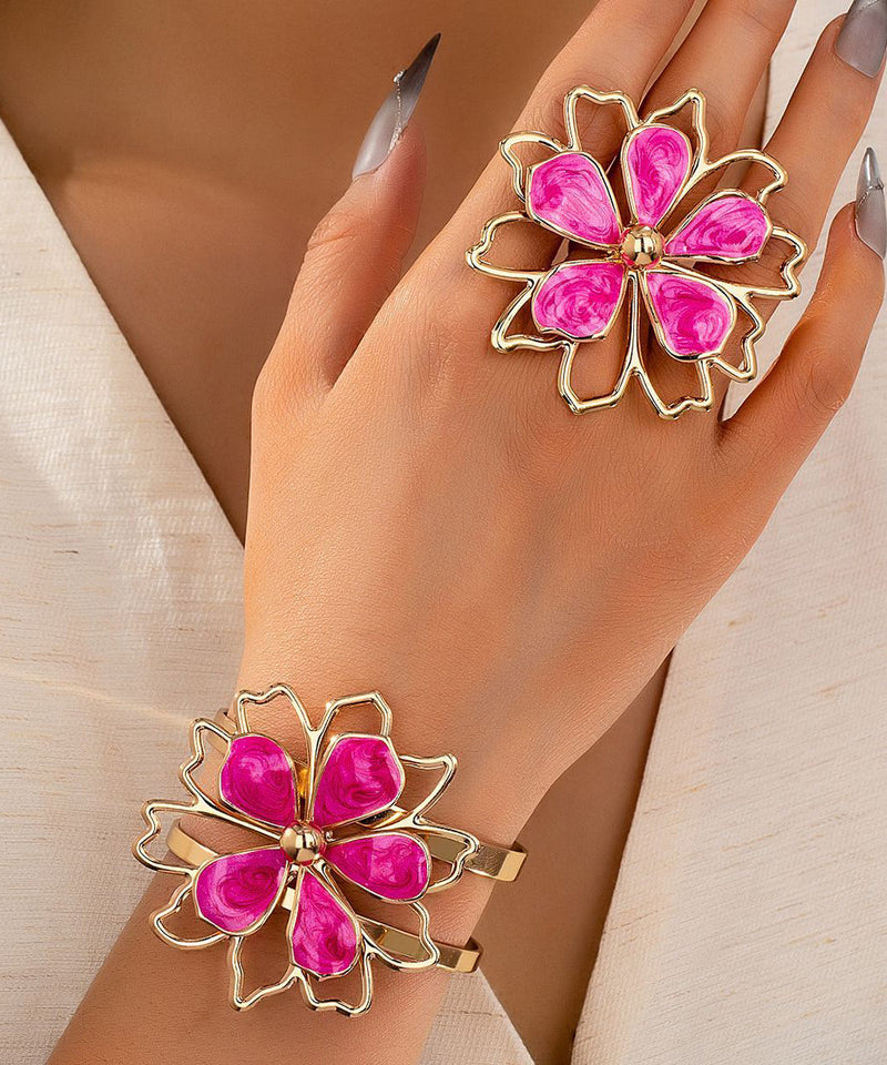 Classic Set with Timeless Appeal