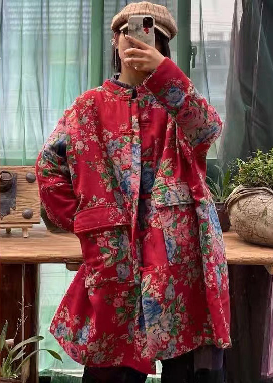 Elegantly Styled Coat for Everyday Wear