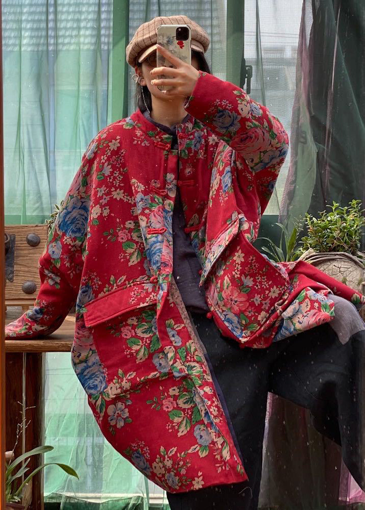 Elegantly Styled Coat for Everyday Wear