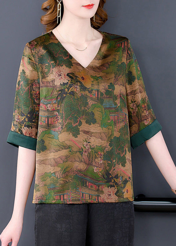 A Vintage Style Top with Delicate Timeless Details