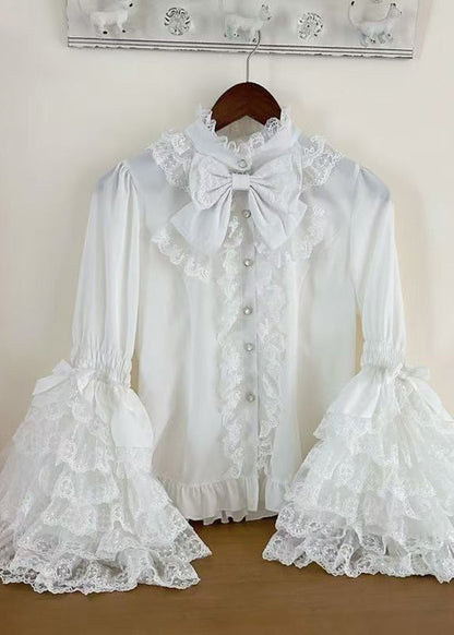 Effortlessly Elegant Shirt with a Timeless Design