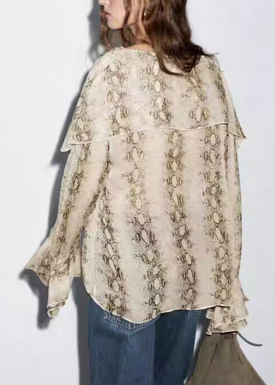 Classic Vintage Shirt with a Flattering Fit