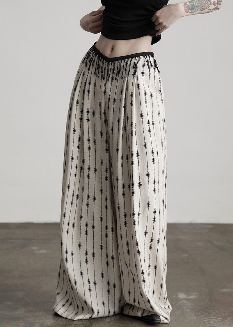 Beautifully Finished Pants in a Timeless Design