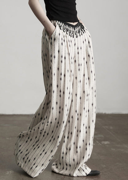 Beautifully Finished Pants in a Timeless Design