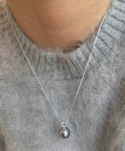 Stunning Silver Necklace for Daily Wear