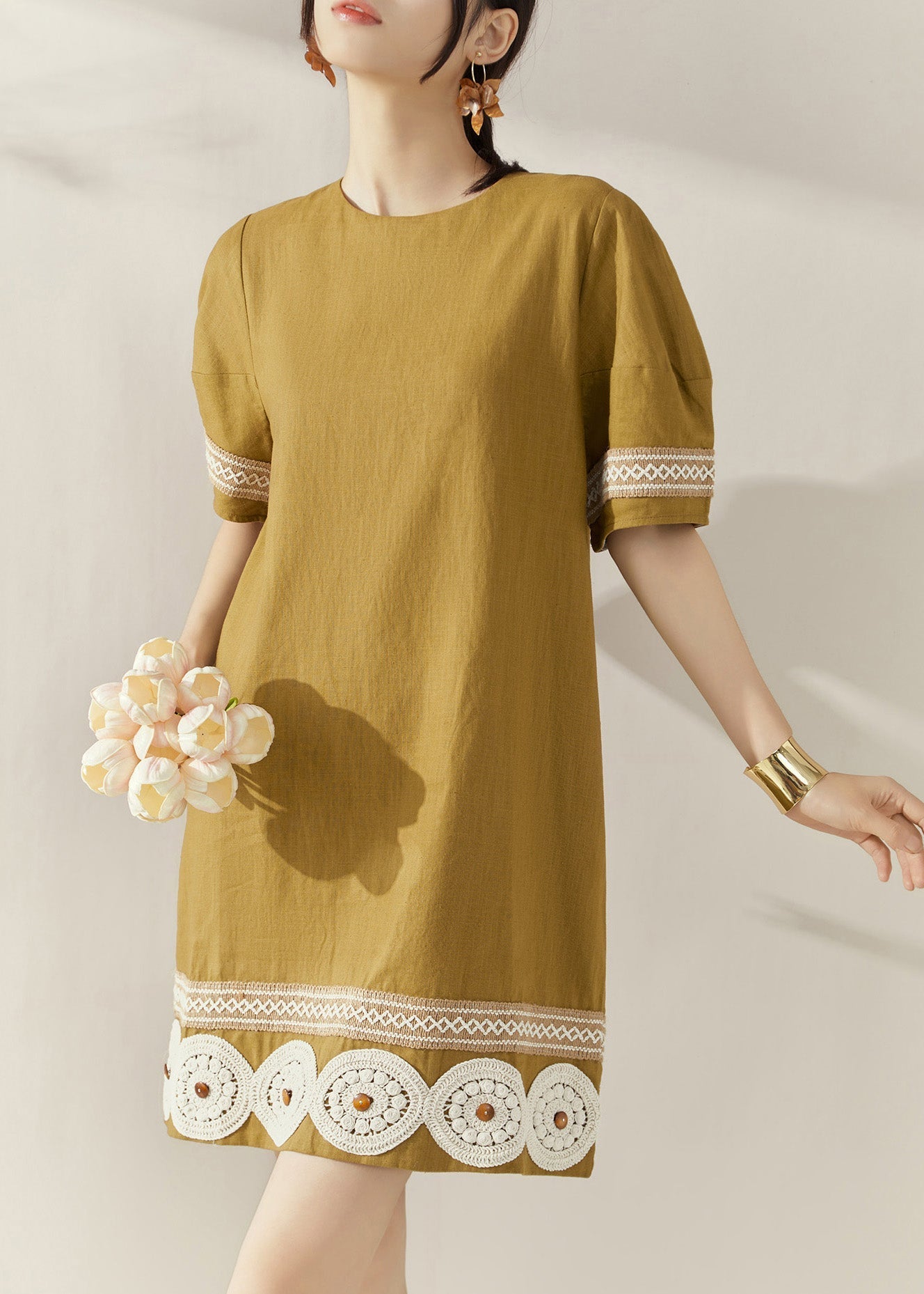 Gracefully Styled Dress for Any Occasion