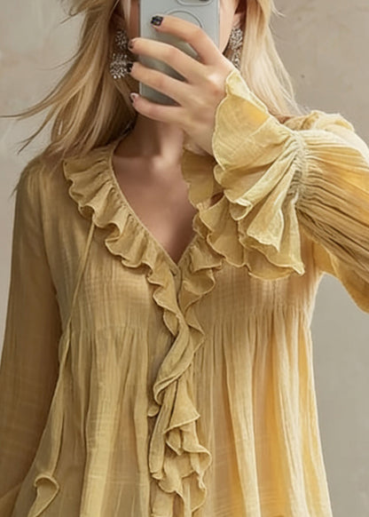 Polished Blouse with an Effortless Classic Look