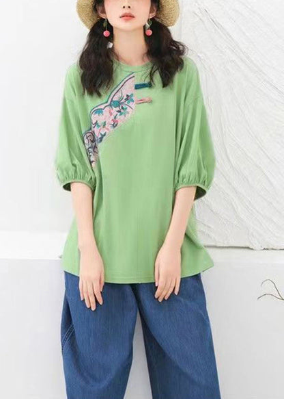 Elegantly Styled Shirt for Everyday Wear