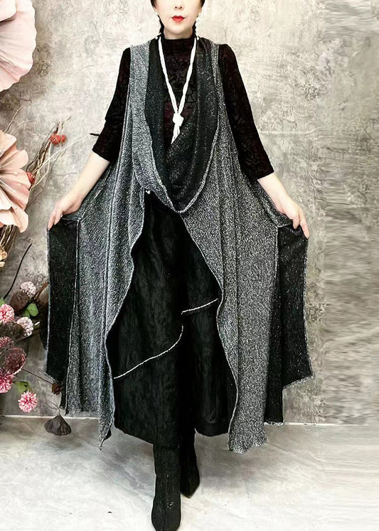 Well Tailored Garment with a Graceful Silhouette