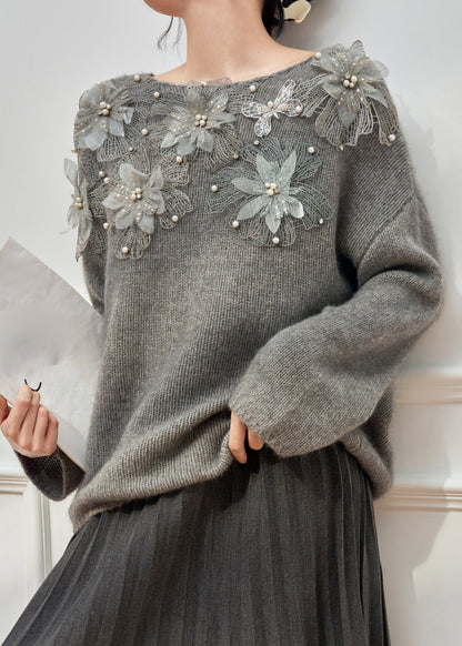 Gracefully Styled Cardigan for Any Occasion