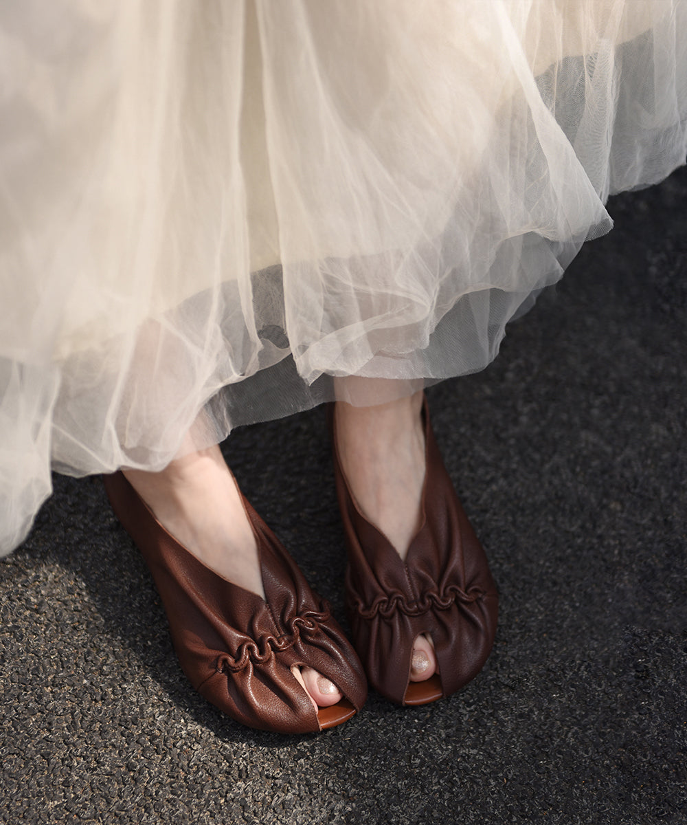 Graceful Orthopedic Sandals for Modern Look