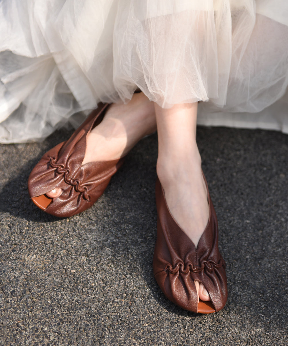 Graceful Orthopedic Sandals for Modern Look