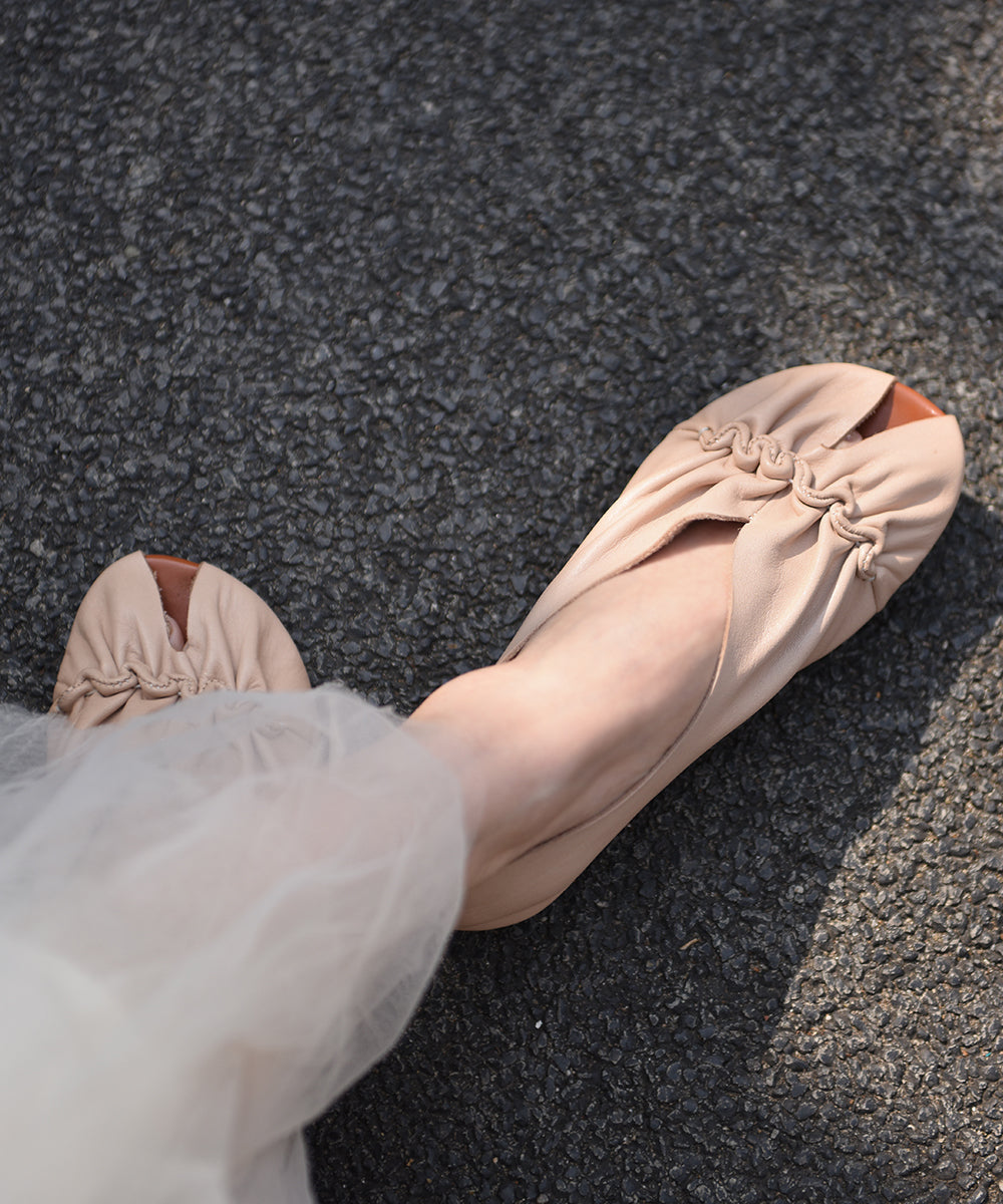 Graceful Orthopedic Sandals for Modern Look