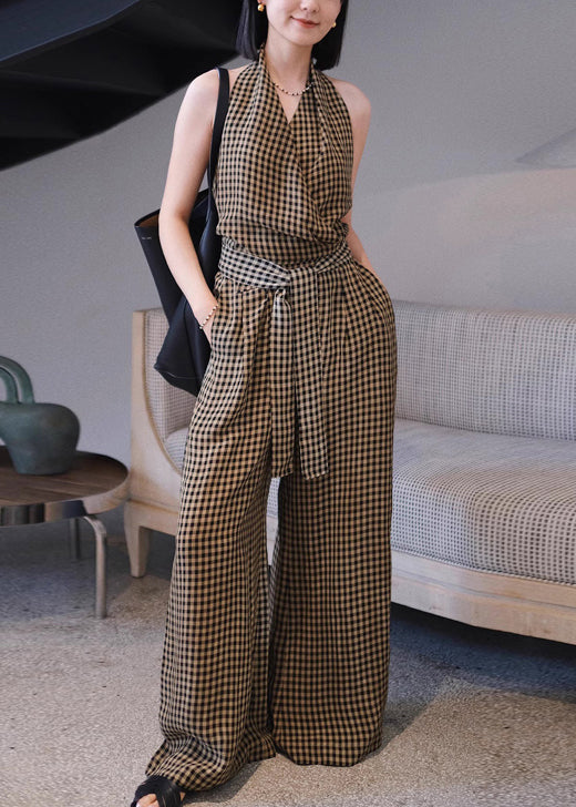 Sophisticated Pants with a Clean Classic Look