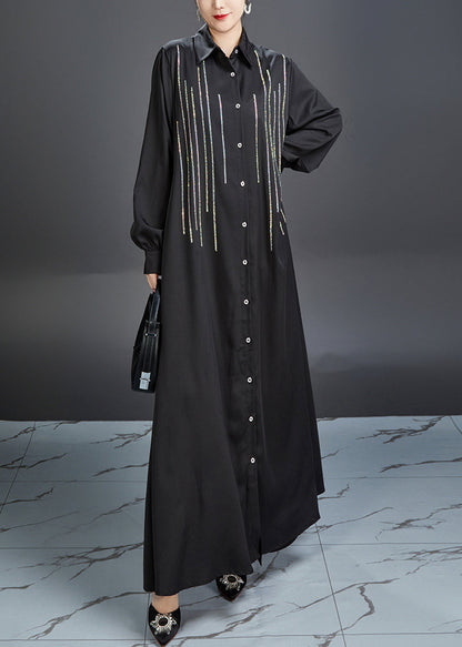 Well Tailored Blouse with a Graceful Silhouette