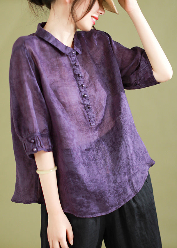 Classic Vintage Shirt with a Flattering Fit