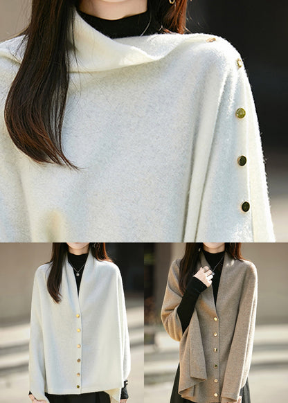 Effortlessly Elegant Sweater with a Timeless Design